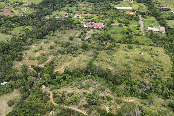 LOTE CON GRAN EXTENSIÓN EN BARICHARA