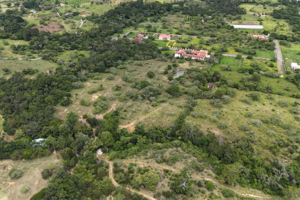 LOTE CON GRAN EXTENSIÓN EN BARICHARA
