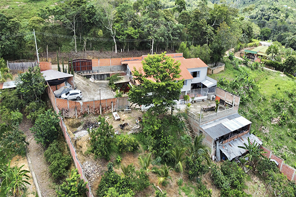 EXCLUSIVA CASA CAMPESTRE EN LEBRIJA 