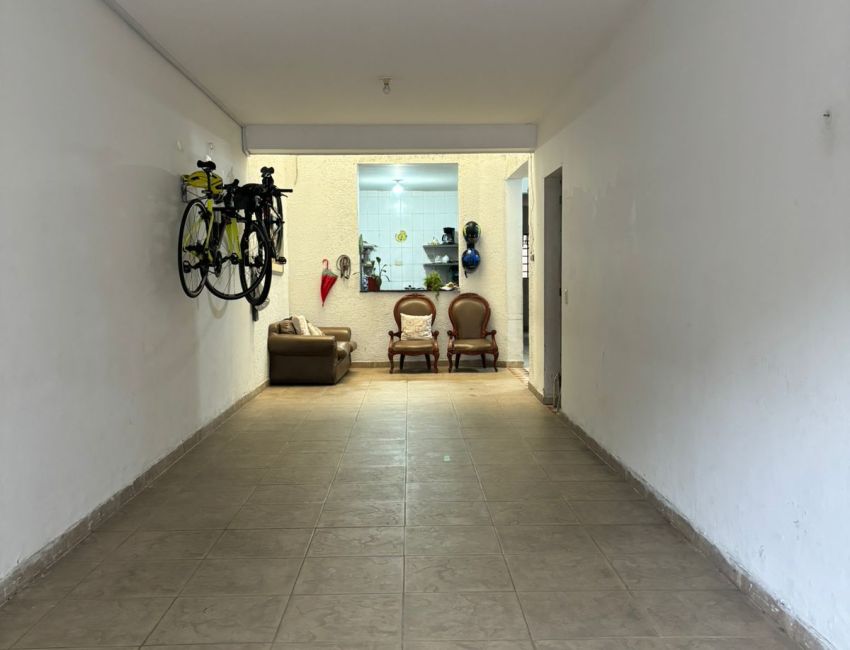 CASA EN SAN ALONSO CON BUENA DISTRIBUCIÓN