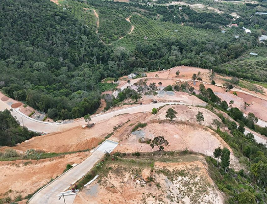 GRAN LOTE EN CONDOMINIO ROCA VERDE 