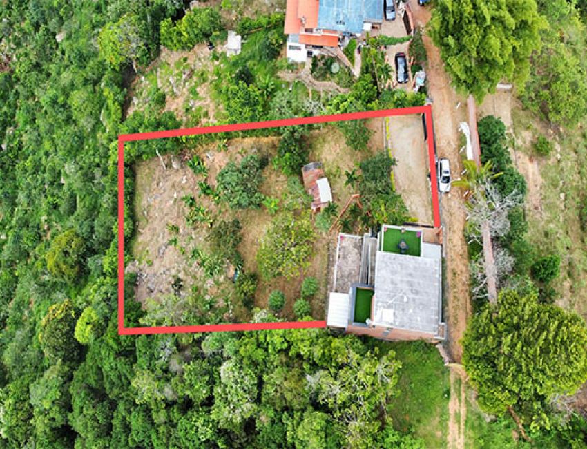 Casa con Lote con vista insuperable para toda la vida