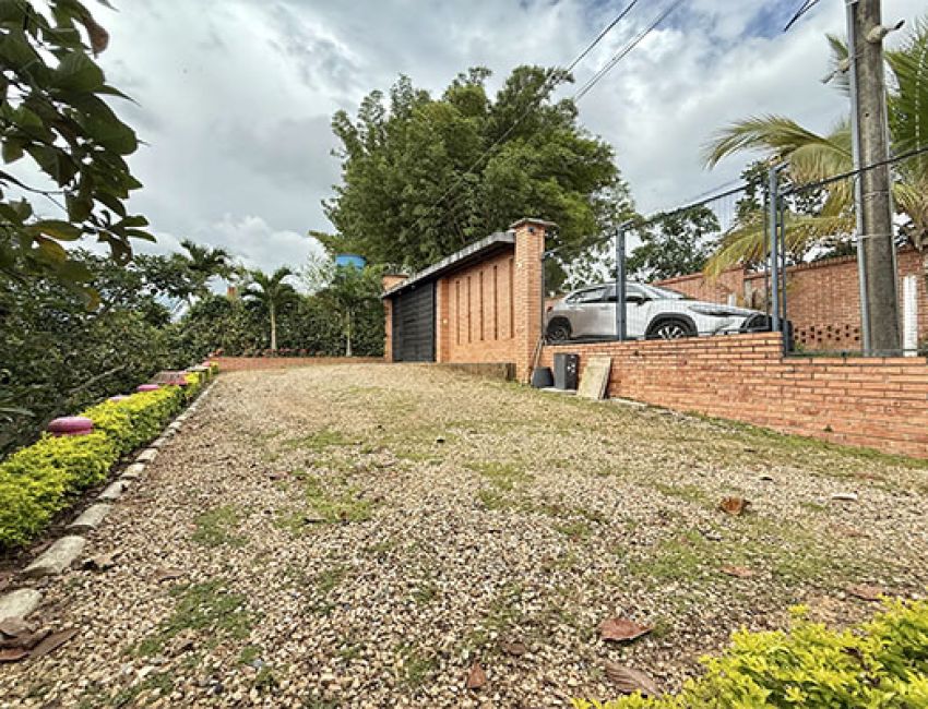 Casa con Lote con vista insuperable para toda la vida