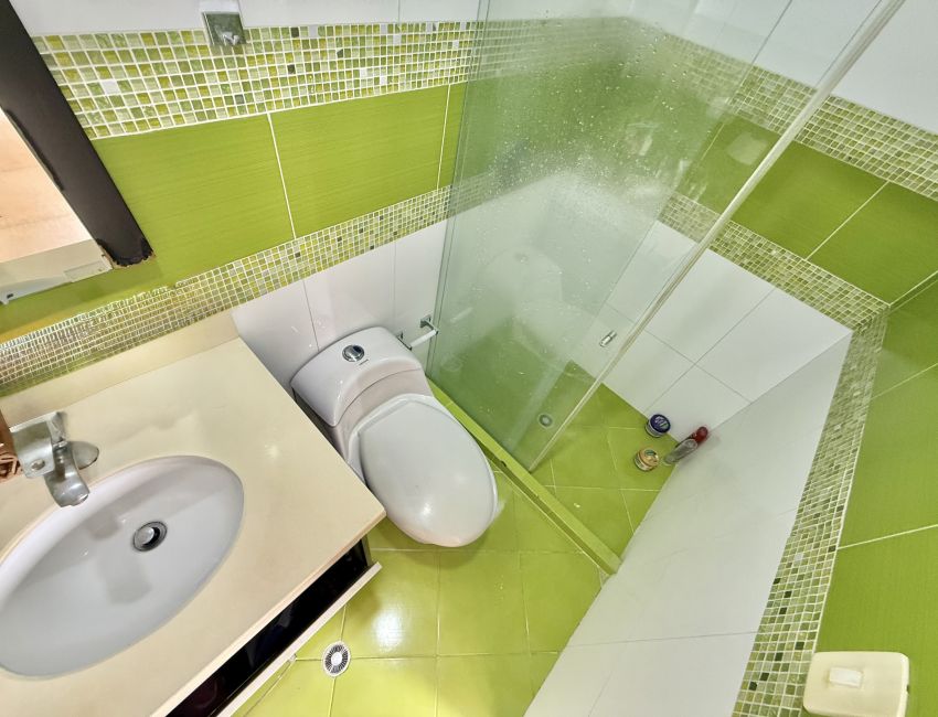 AMPLIA CASA,IDEAL PARA FAMILIAS QUE BUSCAN CONFORT