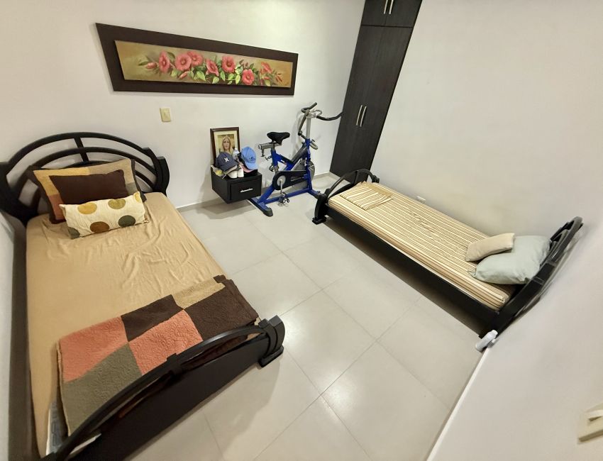 AMPLIA CASA,IDEAL PARA FAMILIAS QUE BUSCAN CONFORT