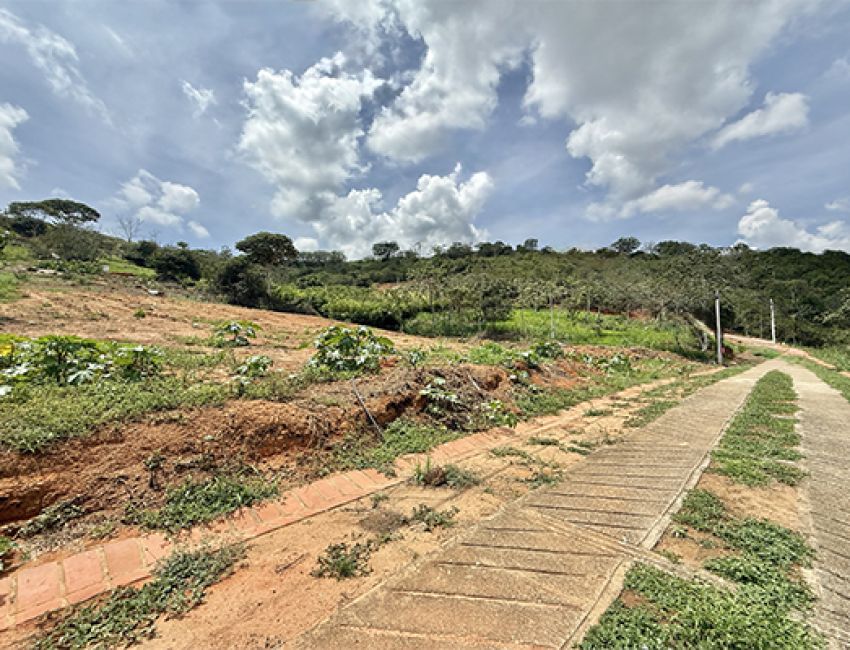 LOTE EN RUITOQUE RESORT (LOTE 63)