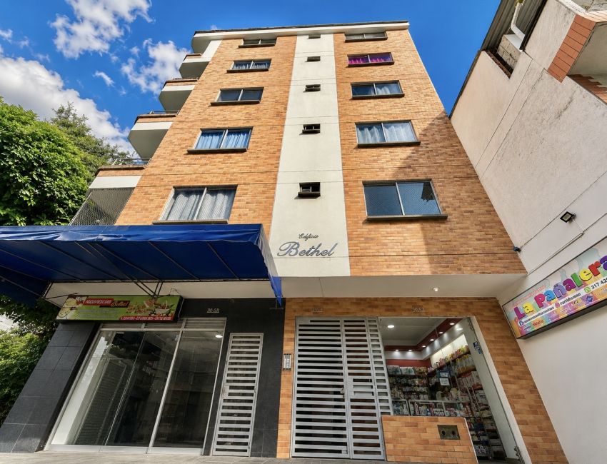 VENDO APARTAMENTO EN SAN ALONSO AMPLIO.