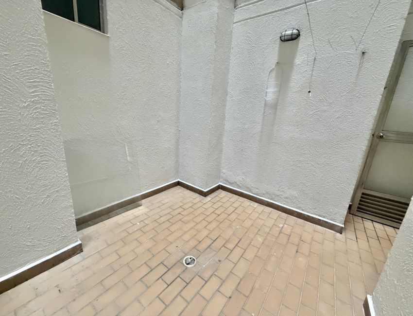 APTO EN VENTA PRADOS DE MIRAFLORES 175 MILLONES. 