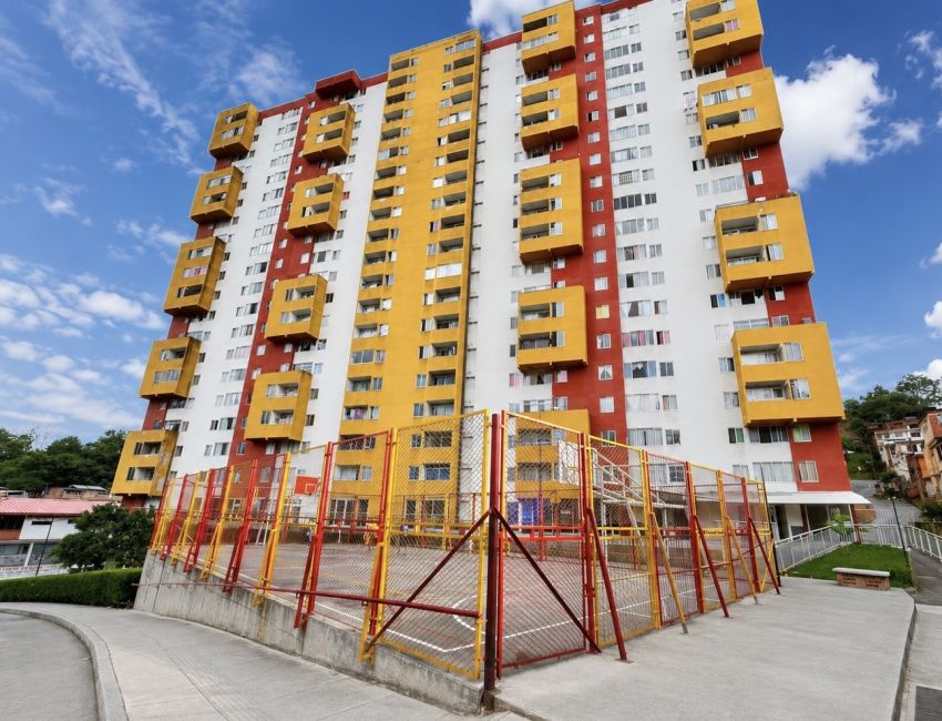 APTO EN ZAFIRO-PCTA $138 MILLONES 