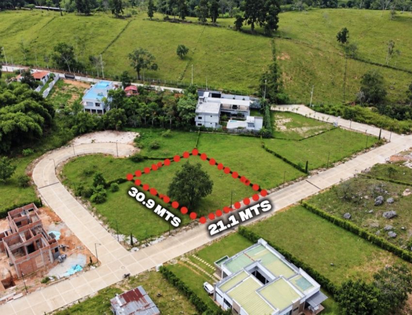 CONSTRUYE LA CASA DE TUS SUEÑOS 
