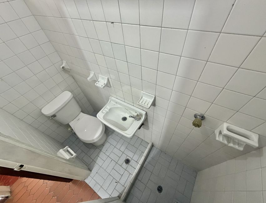 CONFORTABLE APARTAMENTO EN ZONA ALTA DEL CENTRO