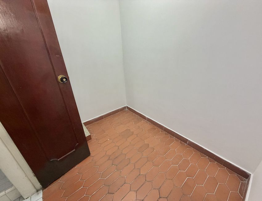 CONFORTABLE APARTAMENTO EN ZONA ALTA DEL CENTRO